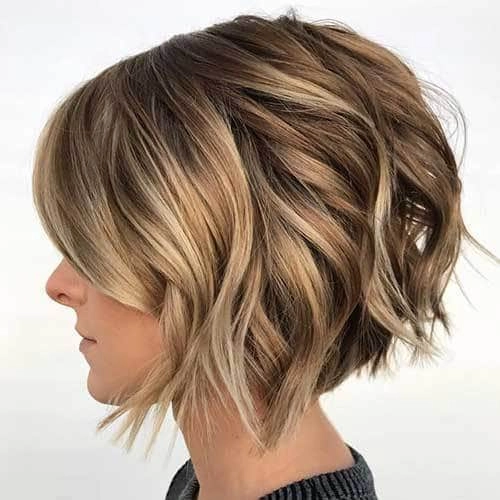 how to cut short hair in layers with scissors